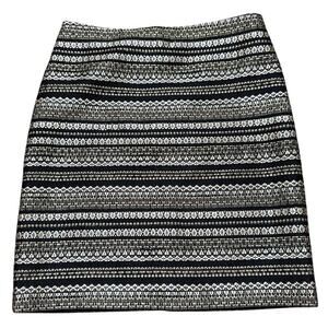 J. McLaughlin Black Gold Jacquard Straight Knee Length Skirt Size 6